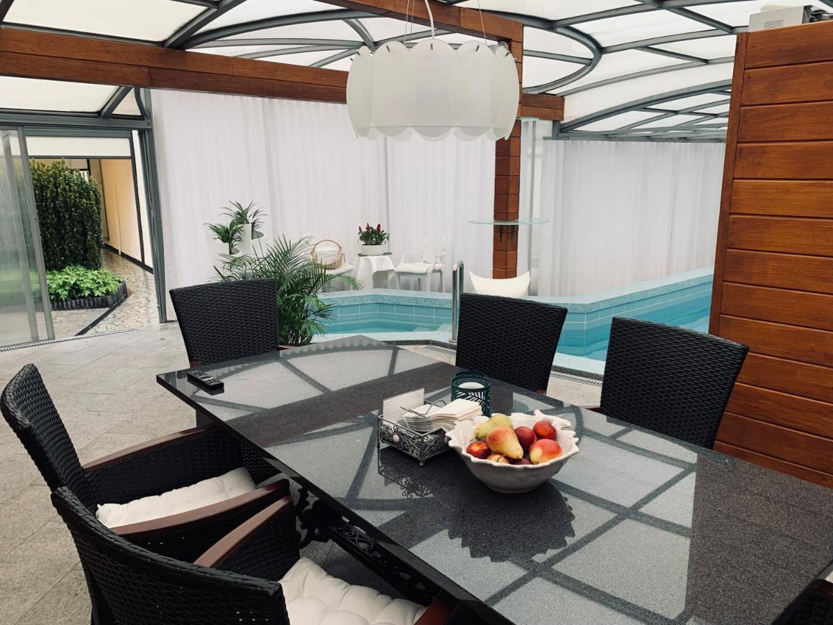 Apartament Z Prywatnym, Krytym Basenem *