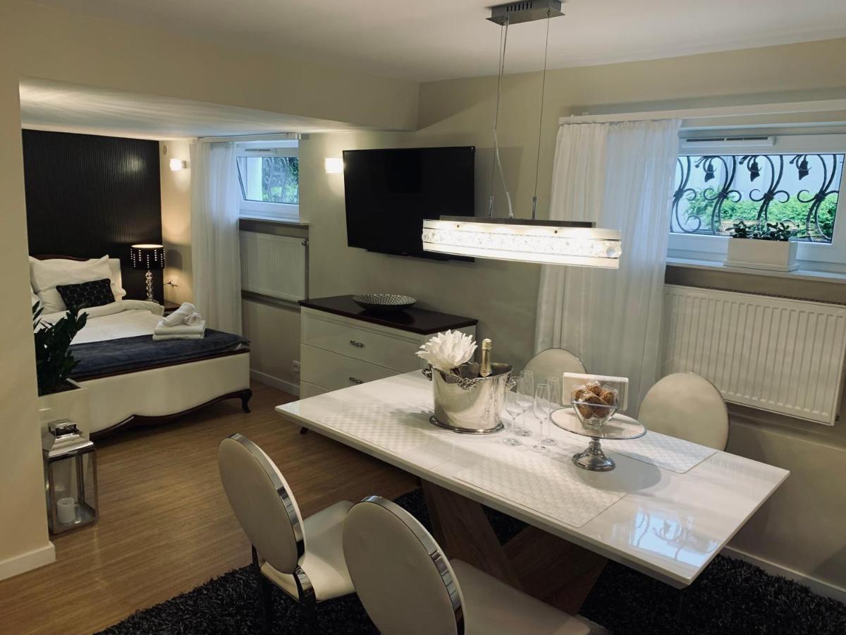 Apartament Z Prywatnym, Krytym Basenem *