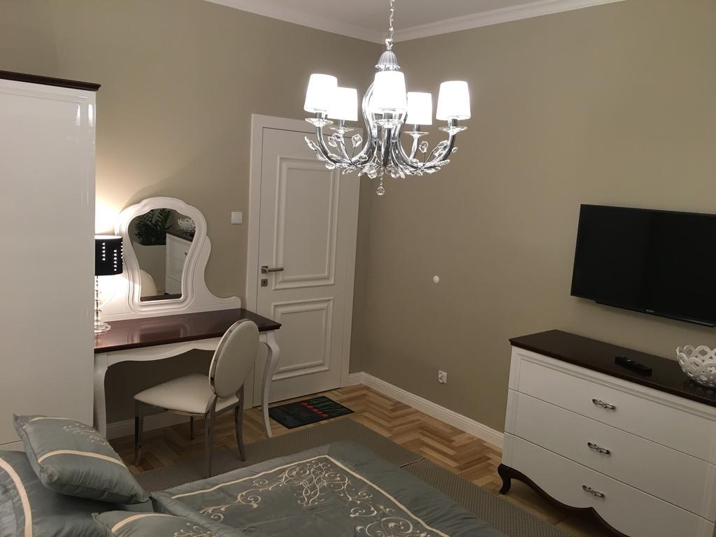 Apartament Z Prywatnym, Krytym Basenem Apartment *